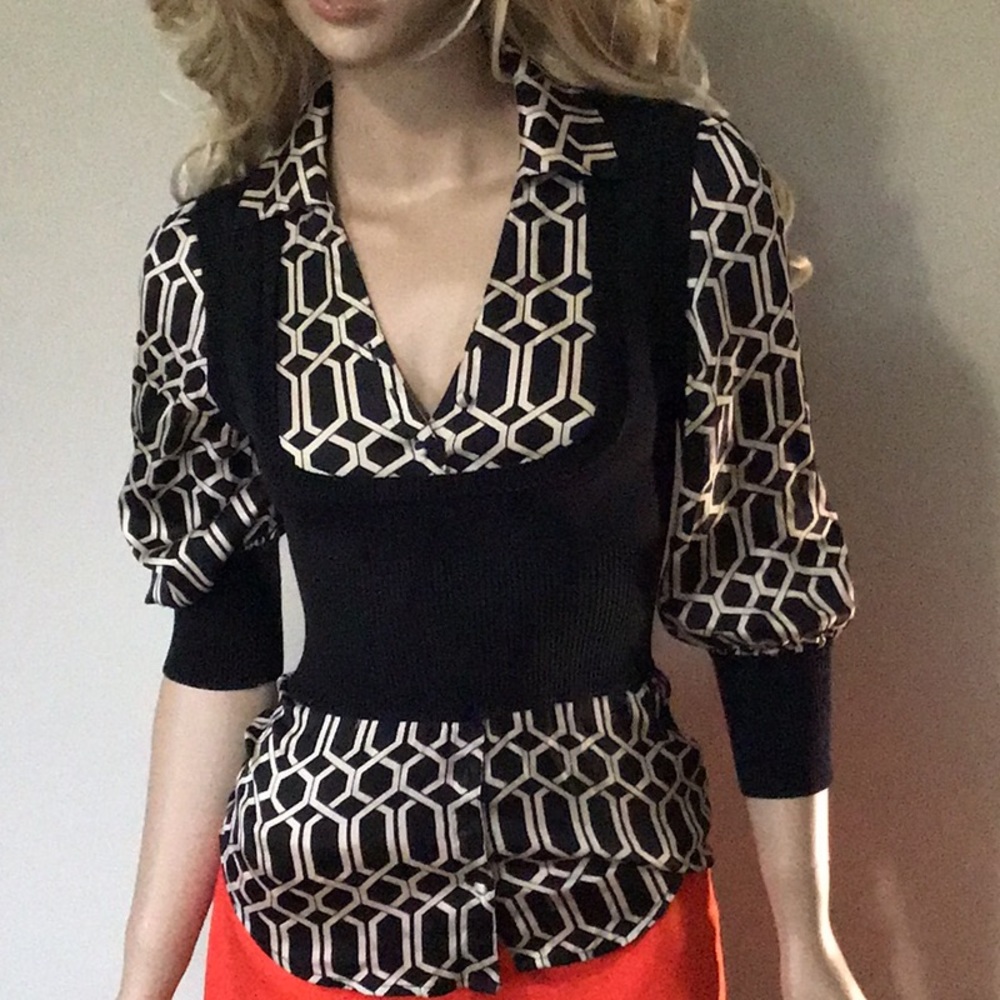 Women Bebe shirt